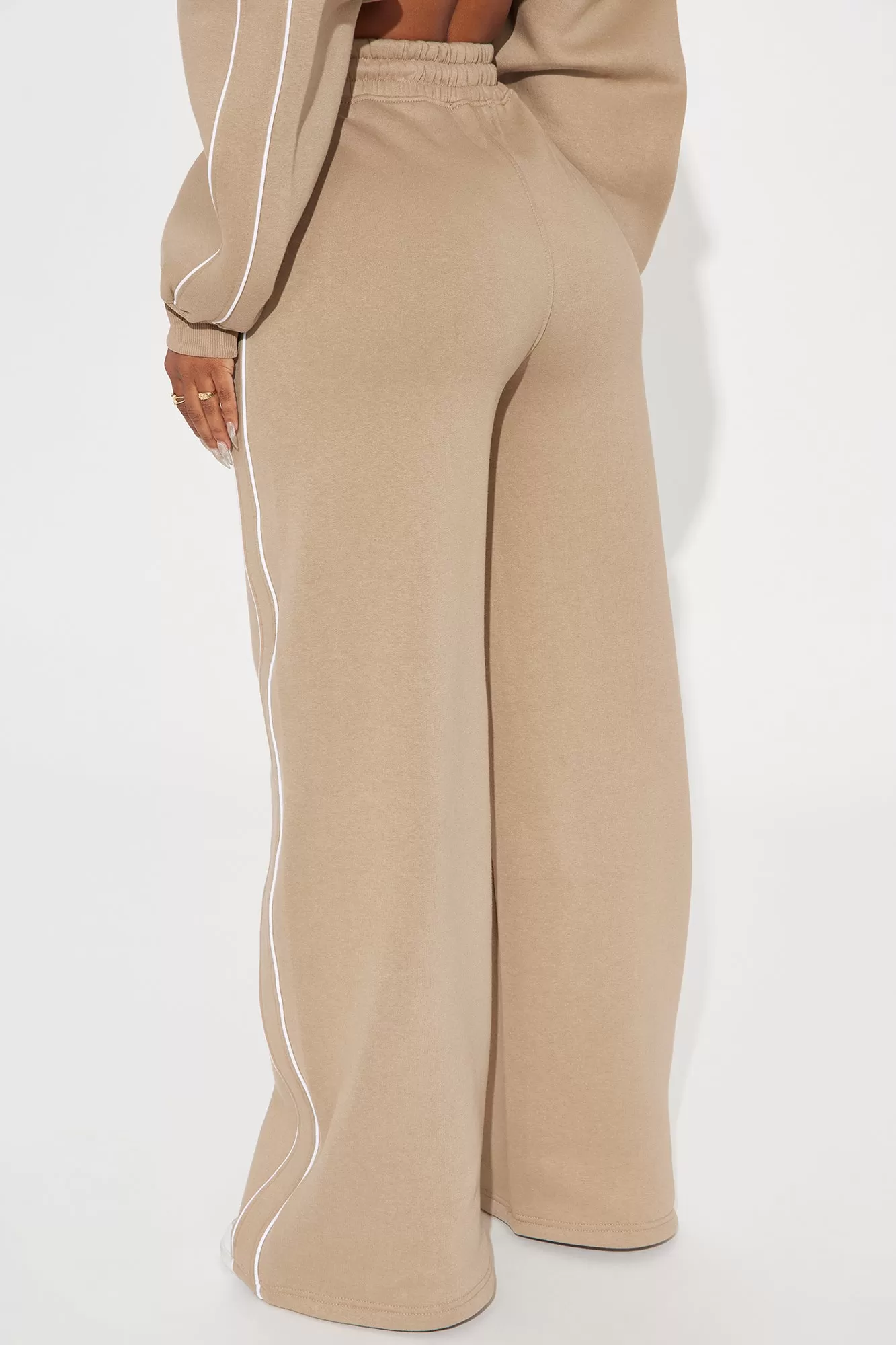 Almost The Weekend Lounge Pant - Taupe