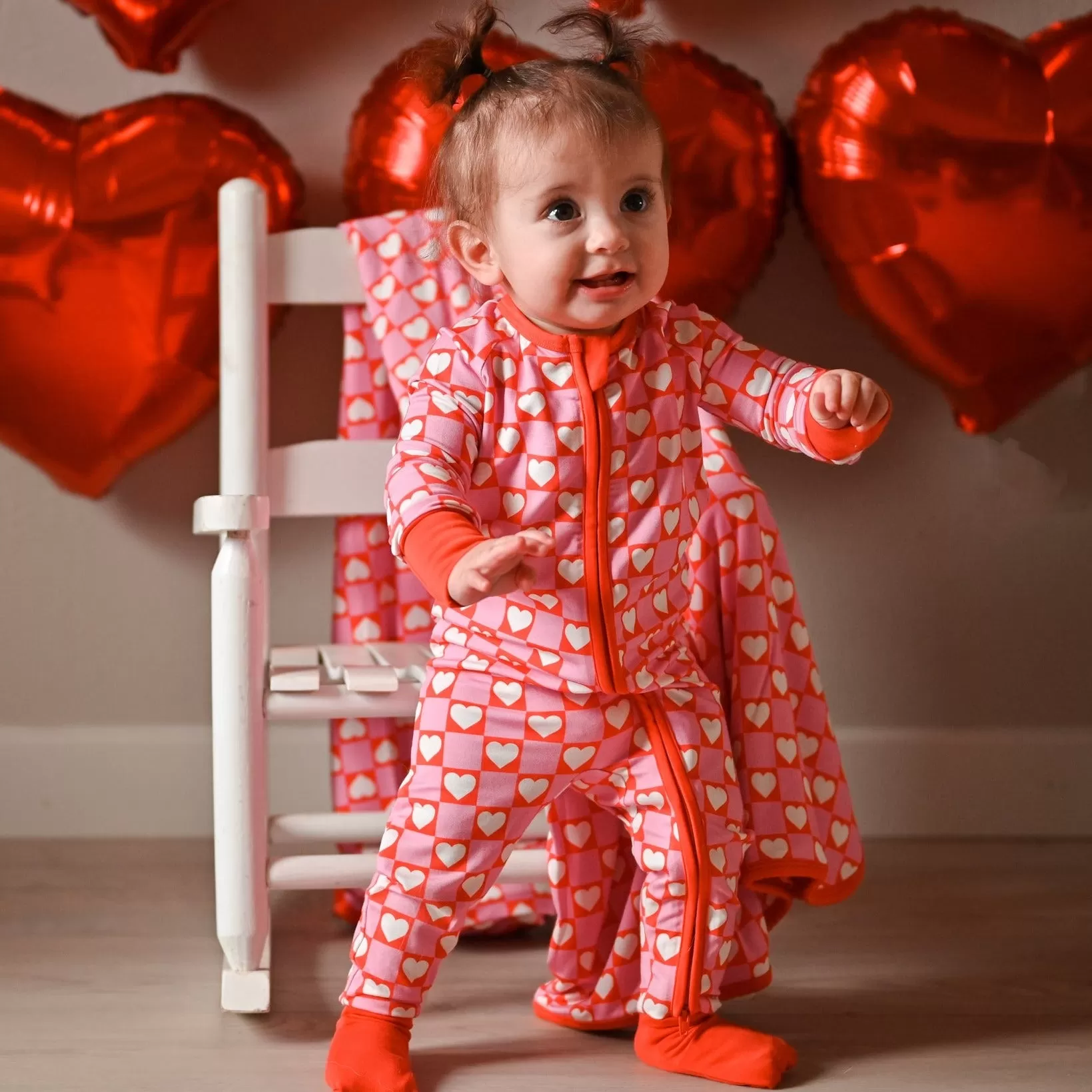 ZIP ROMPER - Red Heart